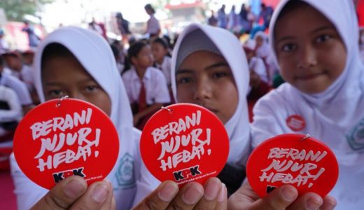 Cegah Korupsi, Palembang Gandeng KPK Sosialisasi ke Sekolah - GenPI.co SUMSEL