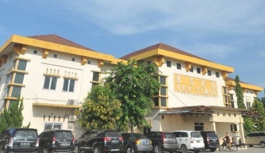 RSUD Martapura Tolak Pasien Berobat ke IGD, Anggota DPRD OKU Timur Ngamuk - GenPI.co SUMSEL