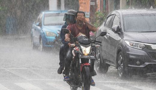 BMKG Peringatkan Sumsel, Seluruh Wilayah Berpotensi Diguyur Hujan - GenPI.co SUMSEL