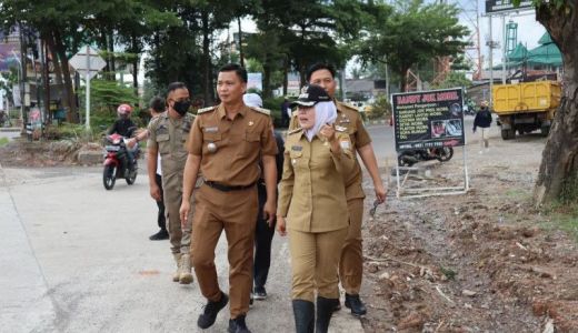 Perbaiki Jalan yang Masih Rusak, Pemkot Palembang Anggarkan Rp 2,49 Miliar - GenPI.co SUMSEL