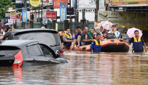 BMKG Beri Peringatan Cuaca Ekstrem ke Hampir Seluruh Wilayah Sumsel - GenPI.co SUMSEL