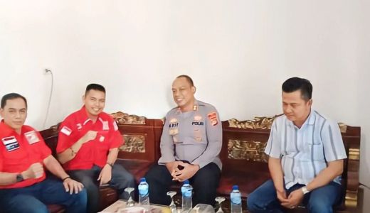 Polisi Sambangi Kantor Partai Politik di OKU, Ada Apa? - GenPI.co SUMSEL