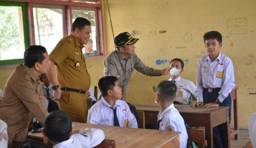 Saat ISPU Meningkat, Siswa di Kota Palembang Masuk Sekolah - GenPI.co SUMSEL