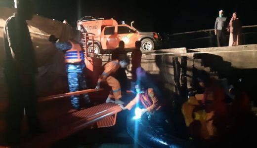 Kapal Tabrakan di Perairan Asahan, Tiga ABK Terapung Dua Jam - GenPI.co SUMUT
