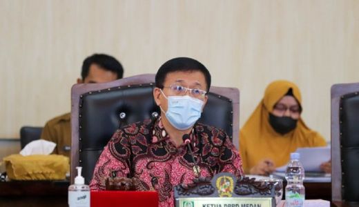 Ketua DPRD Medan Tegas, Tak Ikuti Aturan Bongkar Saja - GenPI.co SUMUT