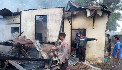 Rumah Alam Warga Langkat Terbakar, Tak ada Tersisa - GenPI.co SUMUT