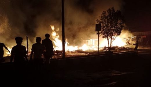 Kebakaran di Mandailing Natal, Sebegini Kerugiannya - GenPI.co SUMUT