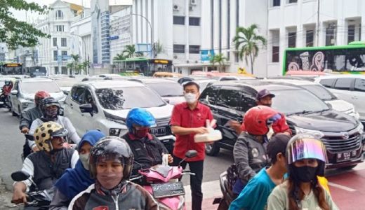 Selasa Sore, PDI Perjuangan Medan Turun ke Jalan - GenPI.co SUMUT