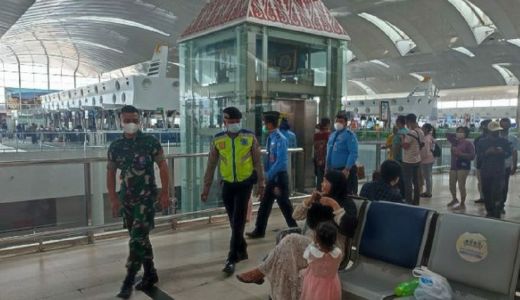 Polsek Bandara Kualanamu Gelar Operasi ke Penumpang - GenPI.co SUMUT