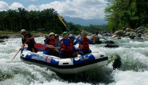 Sumut Kembangkan Sport Tourism dengan Rafting Tour - GenPI.co SUMUT