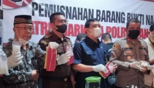 Ratusan Gram Sabu Dimusnahkan Polresta Tanjungbalai - GenPI.co SUMUT