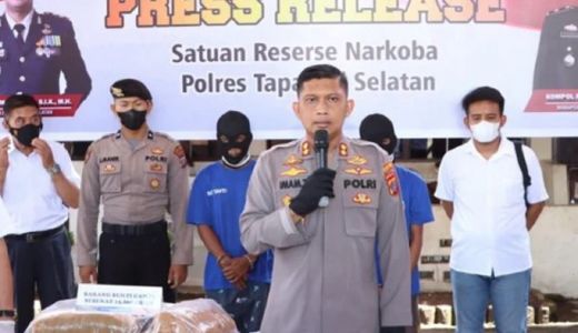 Polisi di Sumut Tangkap 2 Kurir 15 Kilogram Ganja - GenPI.co SUMUT