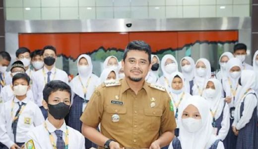 Puluhan Siswa Datangi Balai Kota Medan, Ada Apa? - GenPI.co SUMUT