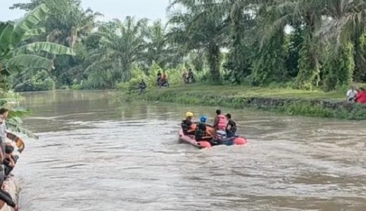 Tim SAR Temukan Jasad Santri yang Hanyut di Asahan - GenPI.co SUMUT