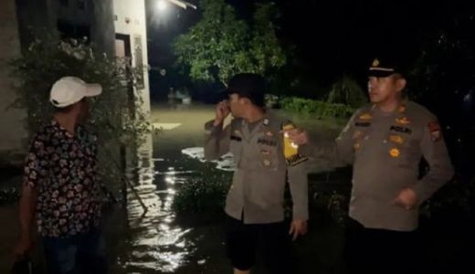 Hujan Deras, 4 Kecamatan di Batubara Terendam Banjir - GenPI.co SUMUT