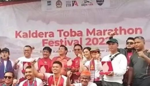 1.400 Peserta Ikuti Kaldera Toba Marathon Festival - GenPI.co SUMUT