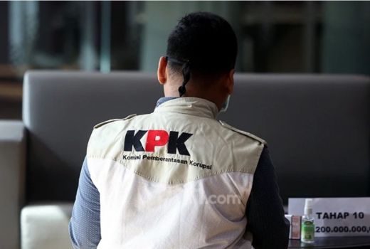 Emrus Sihombing: Jangan Ada Elite Politik yang Coba-coba Ganggu KPK - GenPI.co