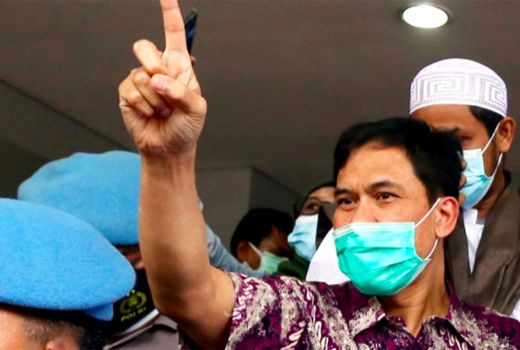 Ucapan Munarman Meyakinkan, Sebut Jokowi dan Gatot Nurmantyo - GenPI.co