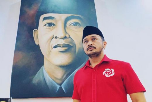 Pengamat Politik Bongkar PSI: Halusinasi Giring Bikin Rusak... - GenPI.co