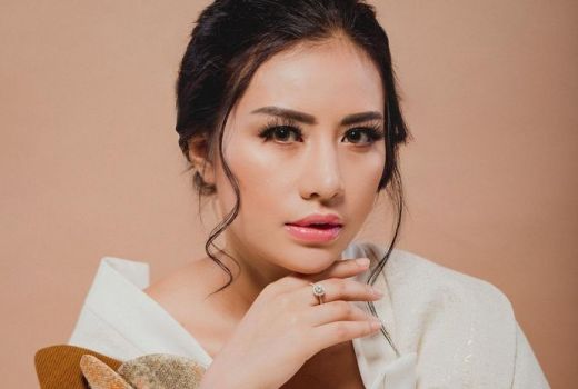 3 Artis Seksi Diisukan Jadi Simpanan Pejabat, Nomor 1 Buka-Bukaan - GenPI.co