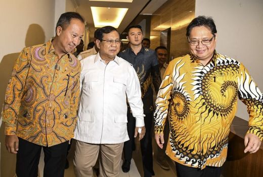 Prabowo Berpeluang Maju Pilpres dengan Airlangga, Tapi - GenPI.co