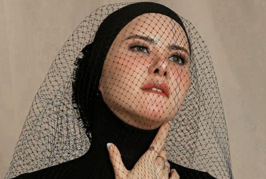 Berasal dari Keluarga Pendeta, 3 Seleb Cantik Mantap Jadi Mualaf - GenPI.co