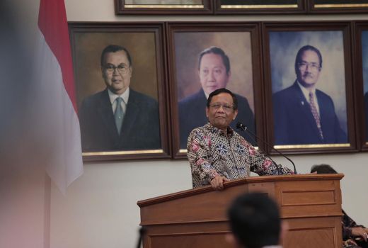 Mahfud MD Bicara Soal Korupsi: Makin Meluas! - GenPI.co