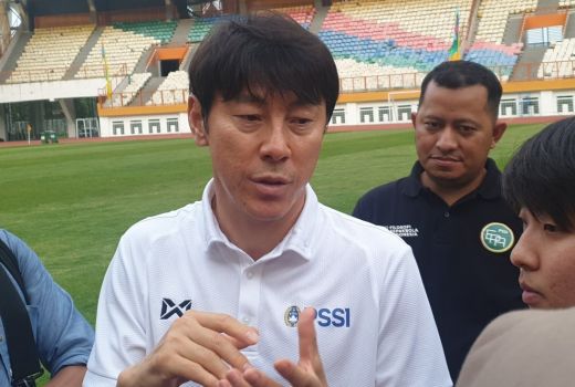 Timnas Indonesia Dilirik Vietnam, Shin Tae Yong Bersuara Lantang - GenPI.co