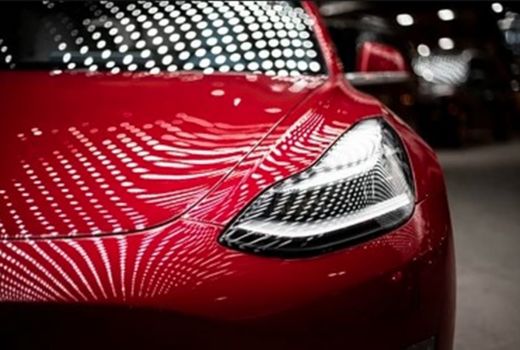 Bukan Karena Kripto, Penjualan Mobil Tesla Anjok Gede di China - GenPI.co