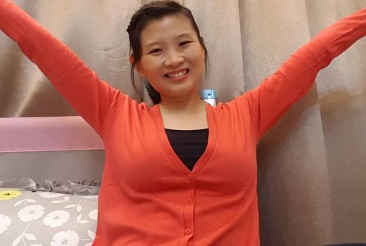 Sudah Lama Pensiun, Debby Susanto Pamer Otot Kekar - GenPI.co