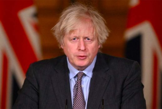 Boris Johnson Kirim Kabar Gembira, Warga Dunia Bisa Tersenyum - GenPI.co