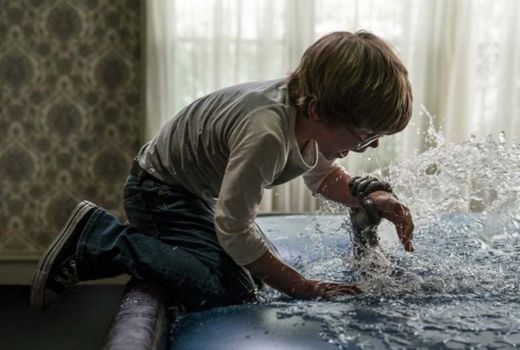 Ada Kisah Seram di Balik Kasur Air dalam Film The Conjuring 3 - GenPI.co