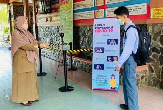 Siswa Belum Divaksin, IDI Tak Setuju Pembelajaran Tatap Muka - GenPI.co
