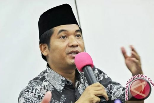 PKS Gugat PT 20 Persen, Ray Rangkuti: Setuju atau Menolak! - GenPI.co