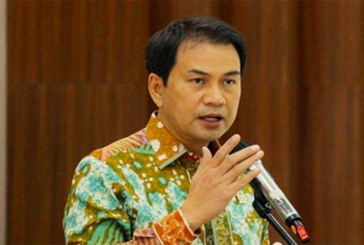Akhirnya! Azis Syamsuddin Memenuhi Panggilan KPK - GenPI.co