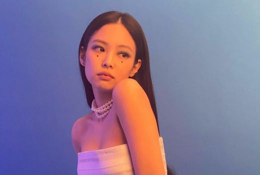 Soal Rumor Kencan V dan Jennie, Ini Kata YG Entertainment - GenPI.co