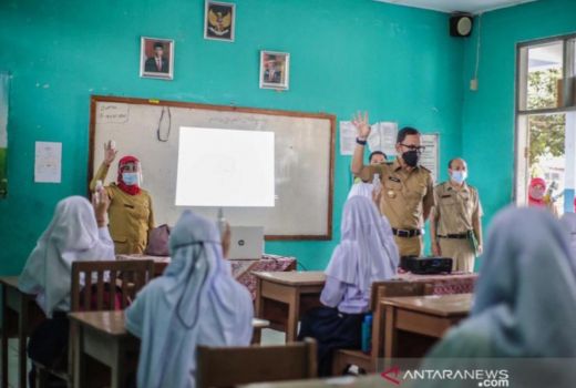 Cegah Klaster PTM, Guru Besar UI Sarankan Metode Mutakhir - GenPI.co