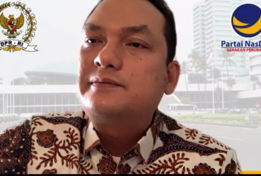 Garuda Bisa Selamat, Pimpinan Komisi VI DPR Ajukan 3 Skema Maut - GenPI.co