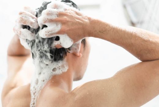 Ketahui Intensitas Keramas Yang Ideal Sesuai Jenis Rambut, Jangan Asal! - GenPI.co