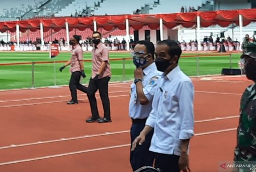 Jokowi The King of Lip Service, Ekspresi Dijamin Konstitusi - GenPI.co