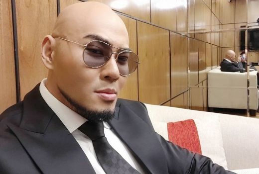 Heboh Kerumunan di Klub, Deddy Corbuzier Beri Sindiran Keras - GenPI.co