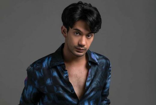 Reza Rahadian Ditunjuk Jadi Ketua FFI, Selamat Ya! - GenPI.co