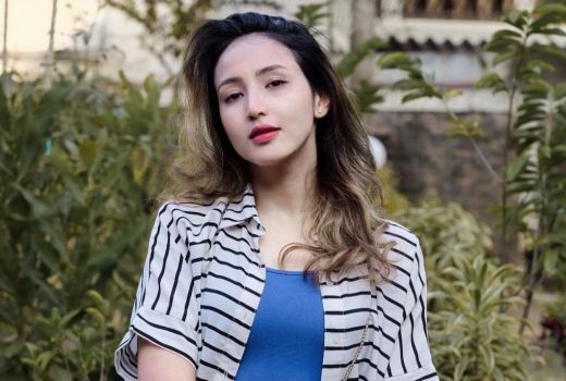 Seiring Bertambah Usia, Apakah Flek Hitam Pasti Muncul, Dok? - GenPI.co