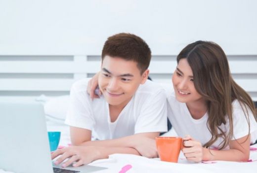 Baru 2 Bulan Menikah Suamiku Sudah Menyimpan Wanita Lain - GenPI.co