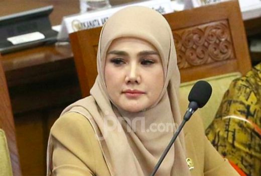 Ramadan 2024: Mulan Jameela Target Khatam Baca Al-Quran - GenPI.co