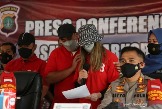 Nia Ramadhani Lebih Dulu Konsumsi Narkoba, Baru Ardi Bakrie - GenPI.co