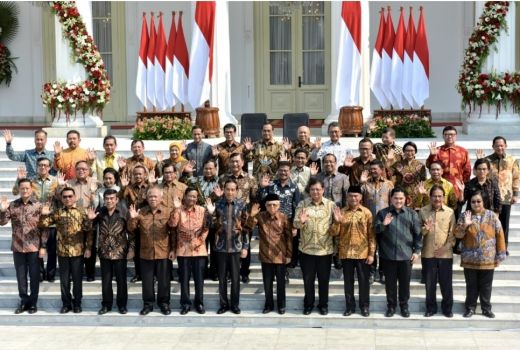 Pengamat Desak Menteri Jokowi Mundur dari Jabatan Sebelum Nyapres - GenPI.co