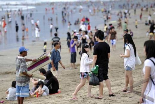 WN Jepang Dievakuasi dari Bali? Ini Penjelasan Kemenkumham - GenPI.co