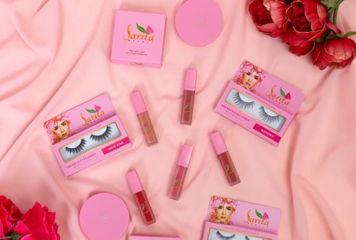 Yuk, Kreasi Makeup Bertema Romantis Pakai Sarita Beauty - GenPI.co