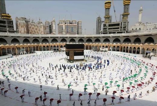 Jelang Puncak Ibadah Haji, Arab Saudi Cegah Ratusan Ribu Jemaah Ilegal Masuk Mekkah - GenPI.co